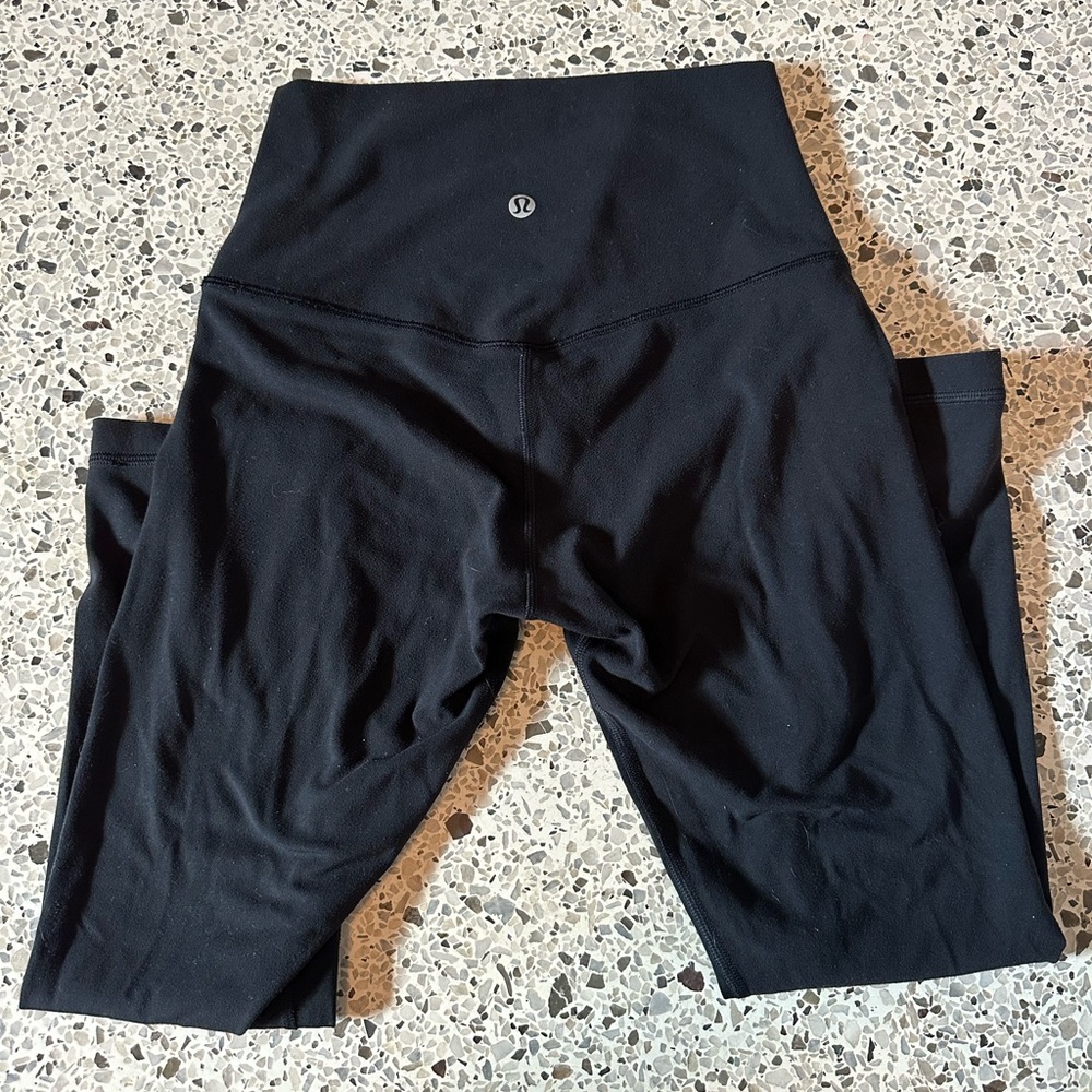 FLASH SALE lululemon athletica Align 21” leggings